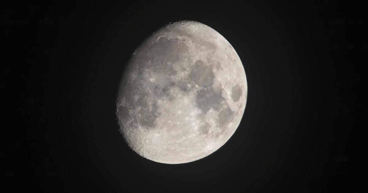 Waxing or waning gibbous crossword